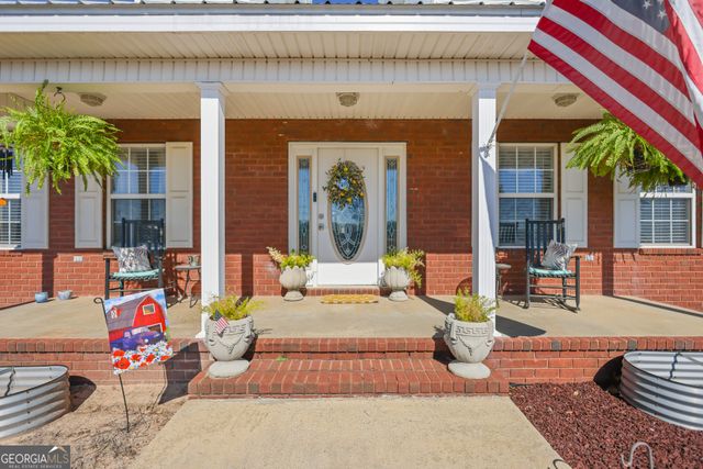 142 Lloyd Drive, Jesup, GA 31545