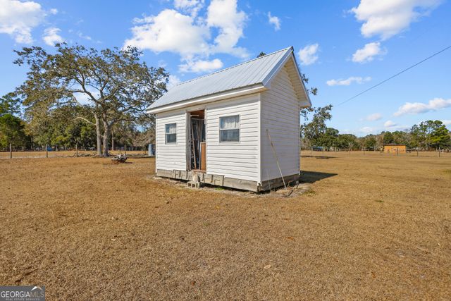 142 Lloyd Drive, Jesup, GA 31545