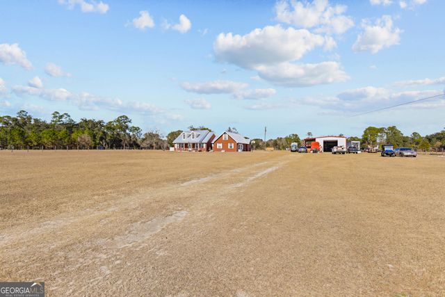 142 Lloyd Drive, Jesup, GA 31545