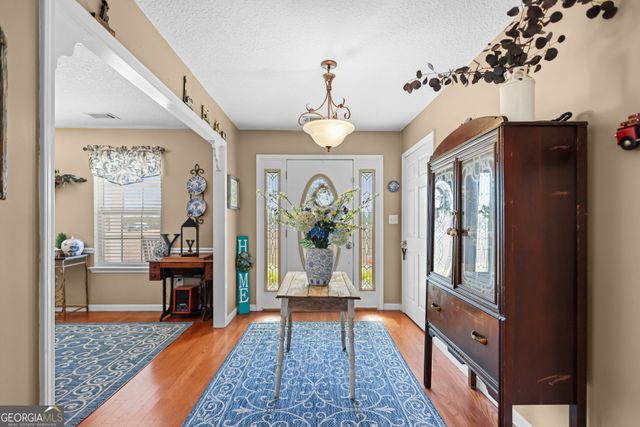 142 Lloyd Drive, Jesup, GA 31545