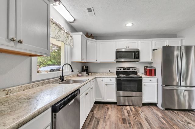 4358 New Manchester Hwy, Tullahoma, TN 37388