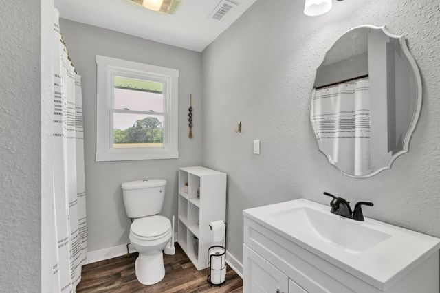 4358 New Manchester Hwy, Tullahoma, TN 37388