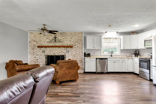 4358 New Manchester Hwy, Tullahoma, TN 37388