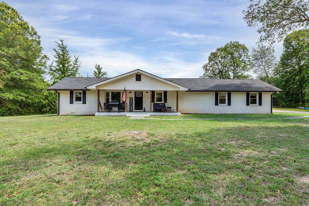 4358 New Manchester Hwy, Tullahoma, TN 37388
