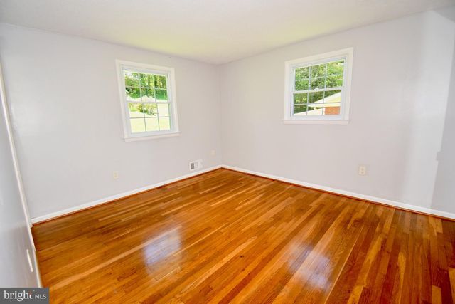 11404 SOWARD DR, Kensington, MD 20895