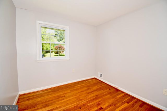 11404 SOWARD DR, Kensington, MD 20895