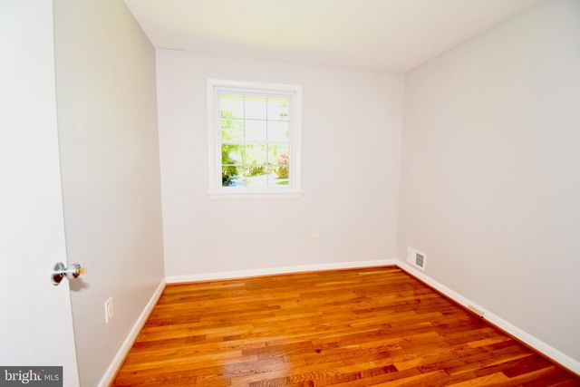 11404 SOWARD DR, Kensington, MD 20895