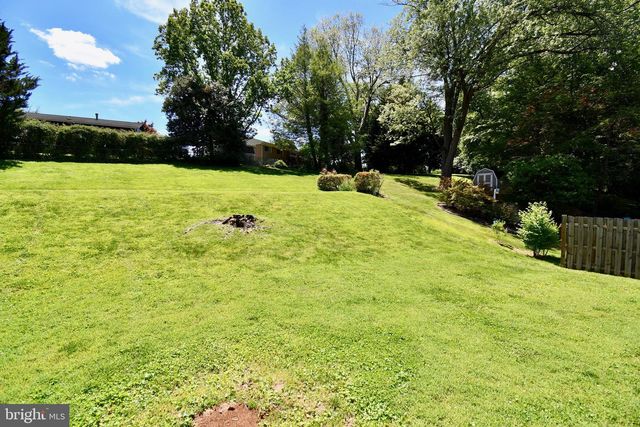 11404 SOWARD DR, Kensington, MD 20895