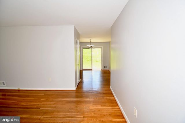 11404 SOWARD DR, Kensington, MD 20895