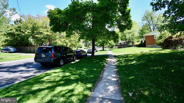 11404 SOWARD DR, Kensington, MD 20895