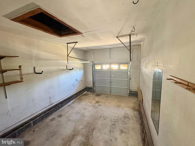 101 STEVEN DR, Linwood, NJ 08221