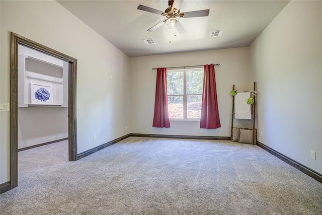 19536 S Dobbs Road Road, Newalla, OK 74857