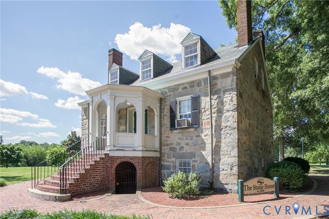 4613 Devonshire Rd, Richmond, VA 23225