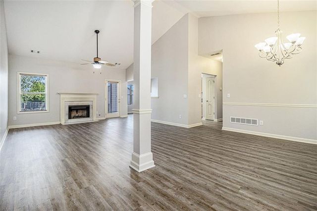 28 Lanier Crossing, Hiram, GA 30141