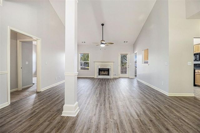 28 Lanier Crossing, Hiram, GA 30141