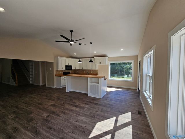 194 Shooting Star Trail, Gurley, AL 35748