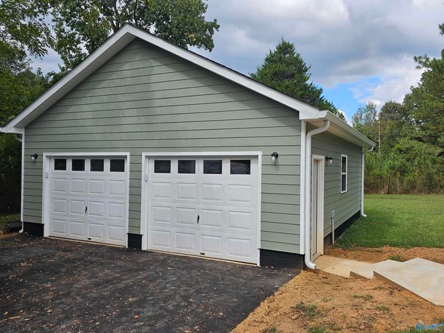 194 Shooting Star Trail, Gurley, AL 35748