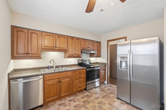 6606 Knottypine Drive, Cincinnati, OH 45230