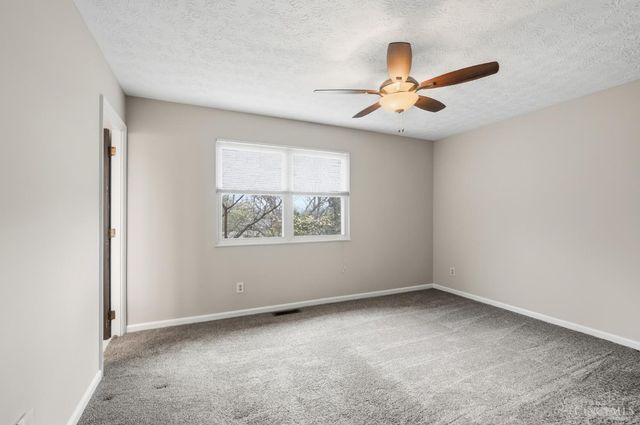 6606 Knottypine Drive, Cincinnati, OH 45230