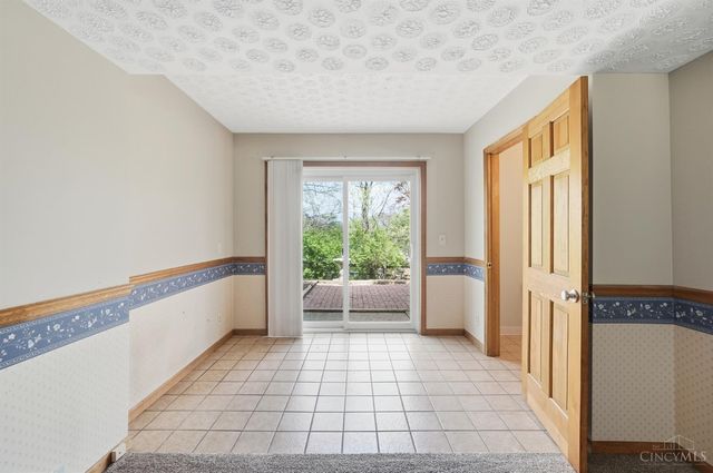 6606 Knottypine Drive, Cincinnati, OH 45230