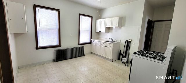 2784 East Main Street, Waterbury, CT 06705