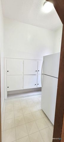 2784 East Main Street, Waterbury, CT 06705