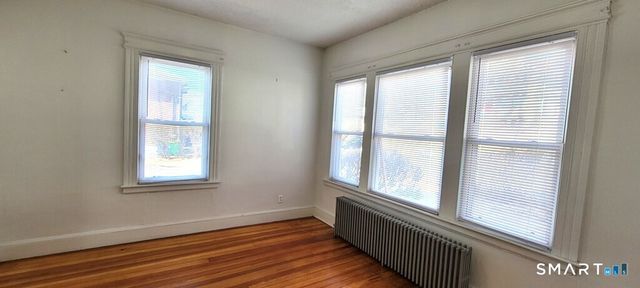 2784 East Main Street, Waterbury, CT 06705