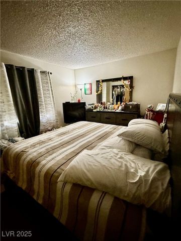 1830 Dwarf Star Drive, Las Vegas, NV 89115