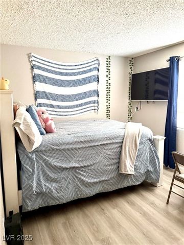 1830 Dwarf Star Drive, Las Vegas, NV 89115