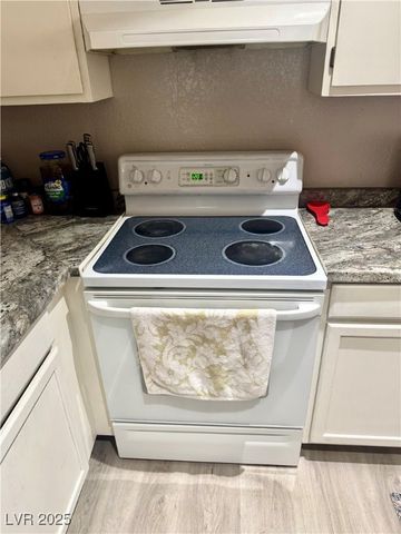 1830 Dwarf Star Drive, Las Vegas, NV 89115