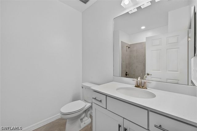 12041 Santaluz DR 102, Fort Myers, FL 33913