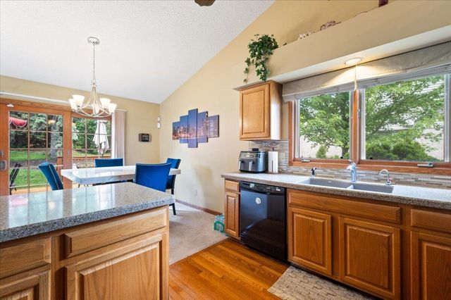 213 Edington Circle, Canton Twp, MI 48187