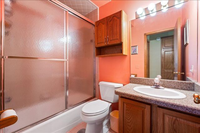 213 Edington Circle, Canton Twp, MI 48187