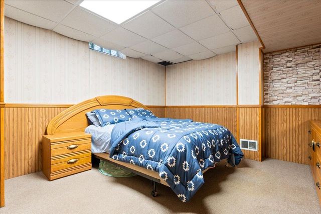 213 Edington Circle, Canton Twp, MI 48187