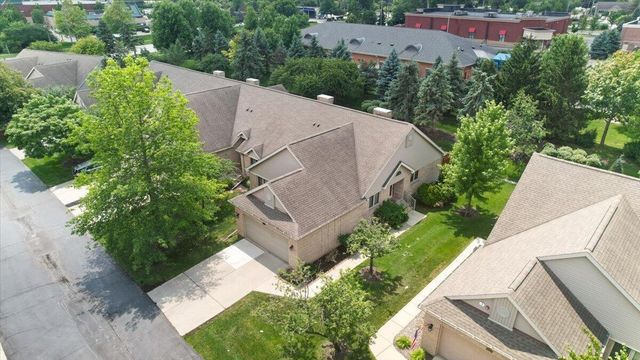 213 Edington Circle, Canton Twp, MI 48187