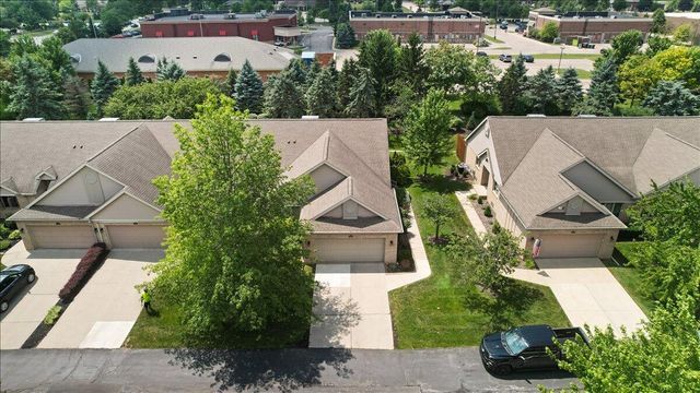213 Edington Circle, Canton Twp, MI 48187