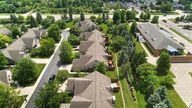 213 Edington Circle, Canton Twp, MI 48187