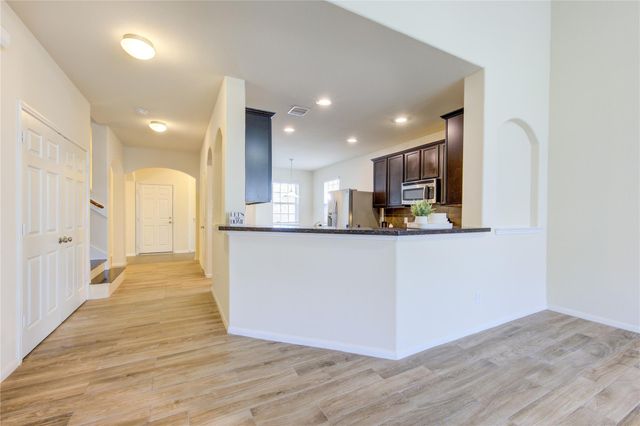 6518 Wilshire Ridge, Houston, TX 77040