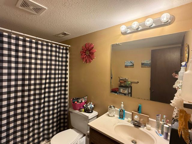 723 Cliff Drive, Augusta, KS 67010