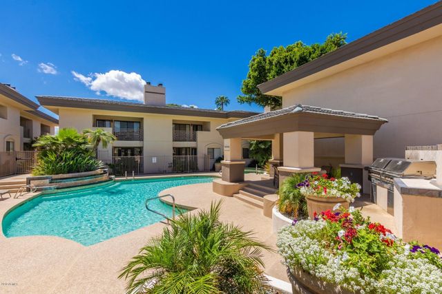 3235 E Camelback Road Unit 201, Phoenix, AZ 85018