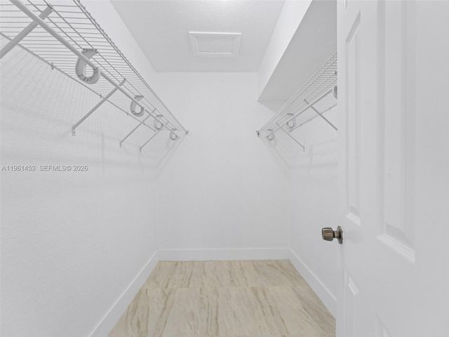 2406 SW 54th St, Dania Beach, FL 33312