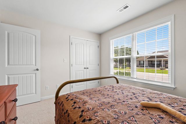 852 Inglenook Ln., Longs, SC 29568