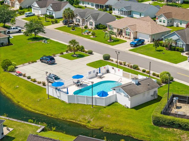 852 Inglenook Ln., Longs, SC 29568