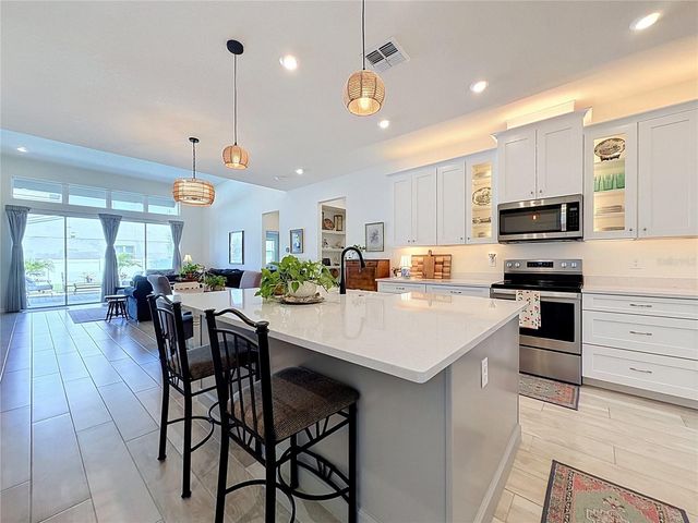 9068 EXPLORATION AVENUE, Orlando, FL 32832