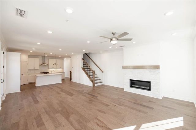 350 Olmstead Way 29, Alpharetta, GA 30022