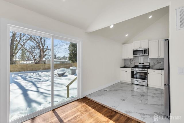 109 Throckmorton Ln Lane, Old Bridge, NJ 08857