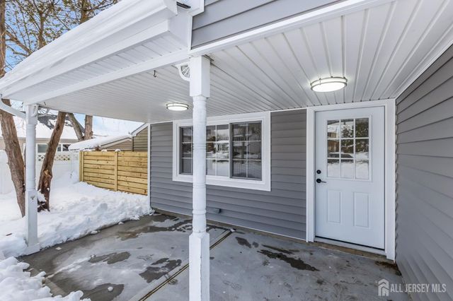 109 Throckmorton Ln Lane, Old Bridge, NJ 08857