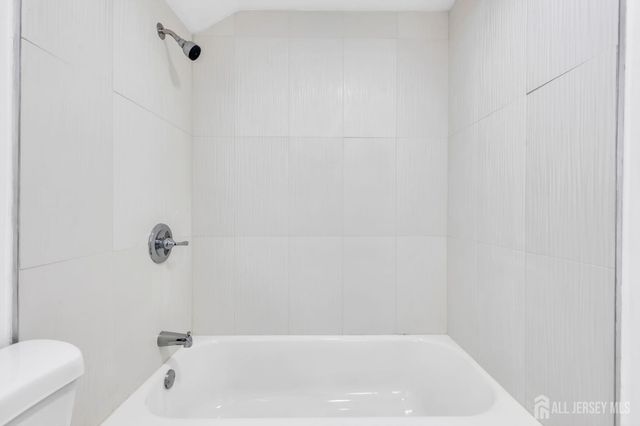 109 Throckmorton Ln Lane, Old Bridge, NJ 08857