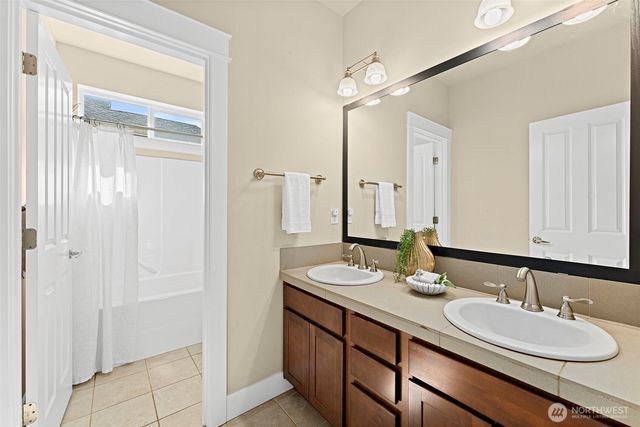 1344 89th Avenue SE, Tumwater, WA 98501