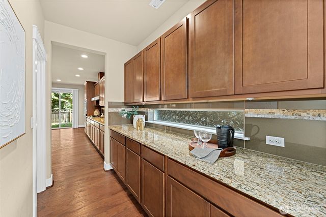 1344 89th Avenue SE, Tumwater, WA 98501